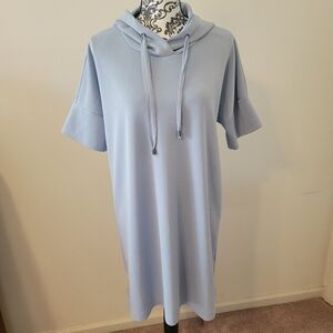 Cable & Gauge Powder Blue Shortsleeve Dress with Hood L